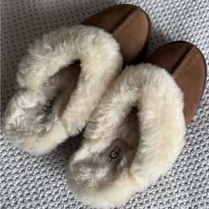 UGG Disquette Slipper Chestnut (Size 6W)